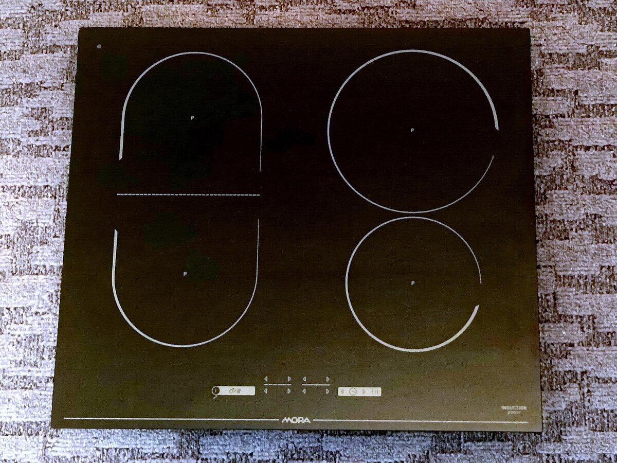 Indukční varná deska Mora VDIT 653 C – plně funkční