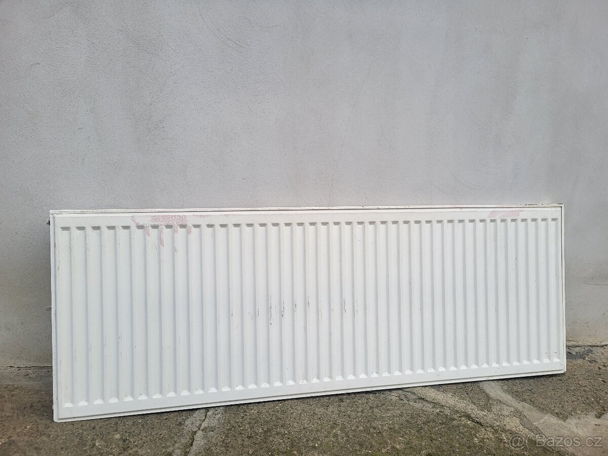 Prodám 2 deskové radiátory