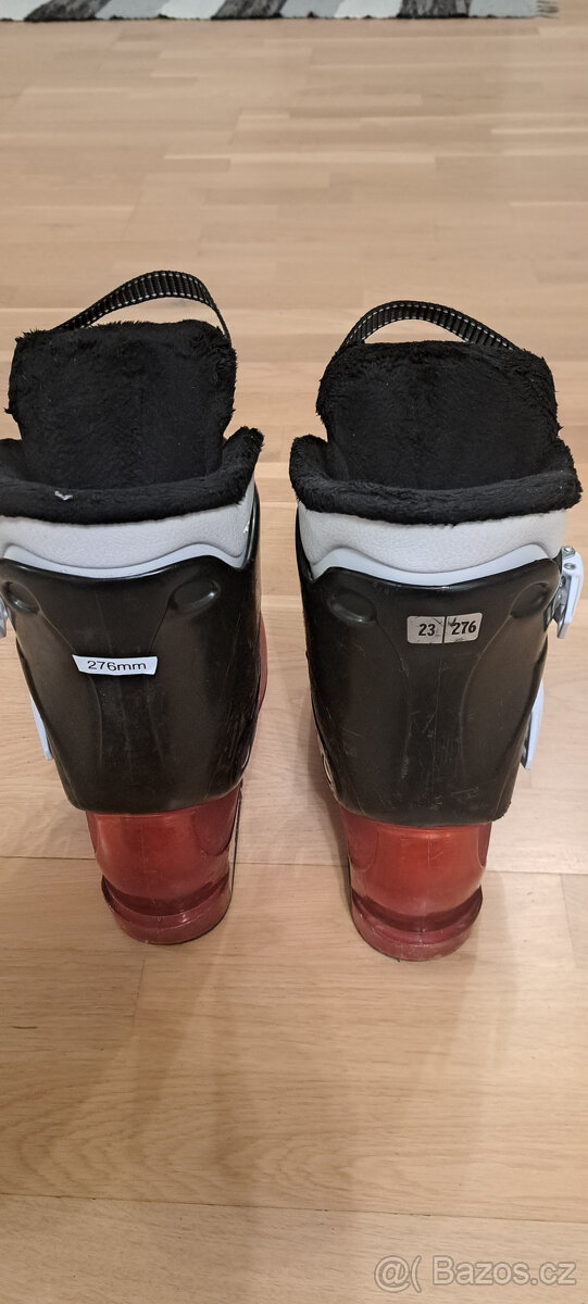 Dětské lyžařske boty vel.23