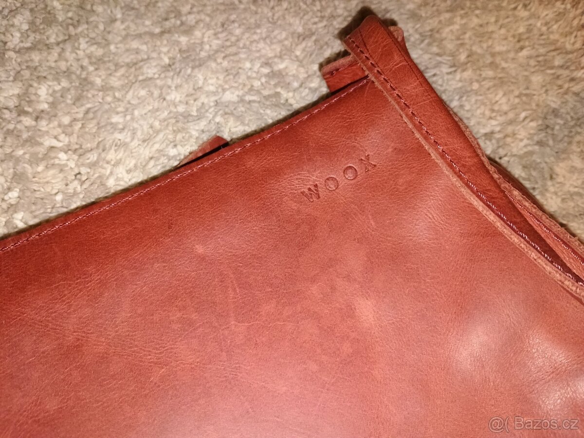 Kožená taška přes rameno WOOX