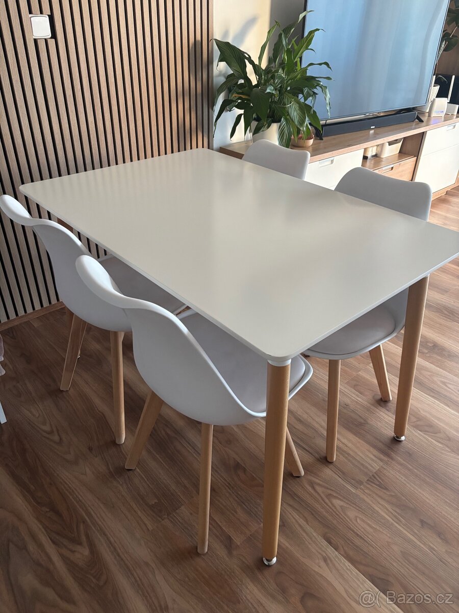 Jídelní set, bílý