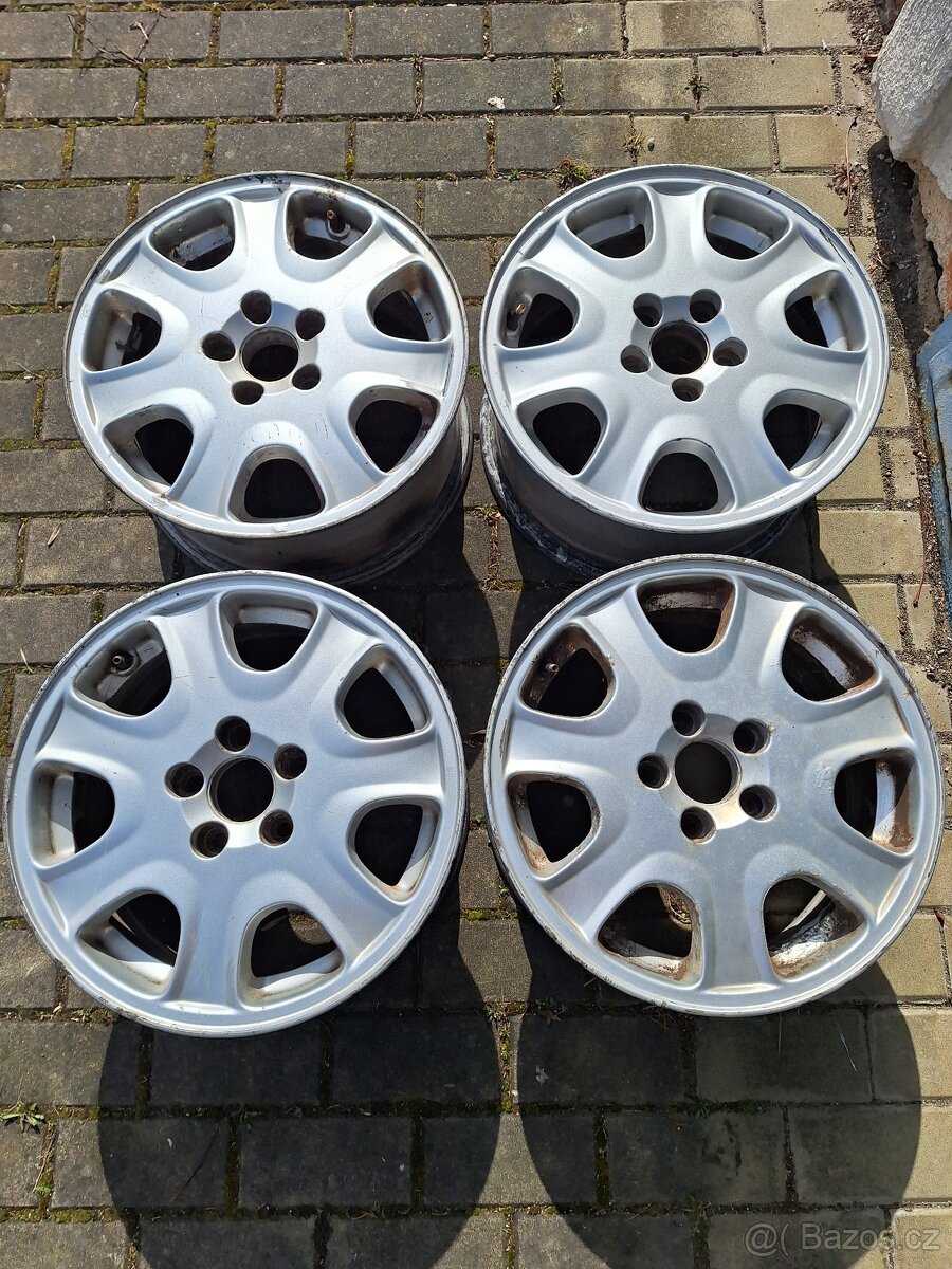 Disky originál Volvo 7Jx16x49