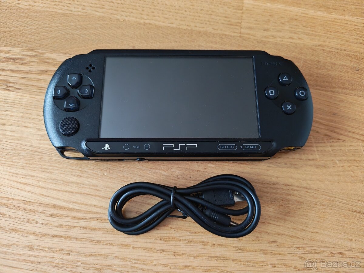 Playstation psp 1004E