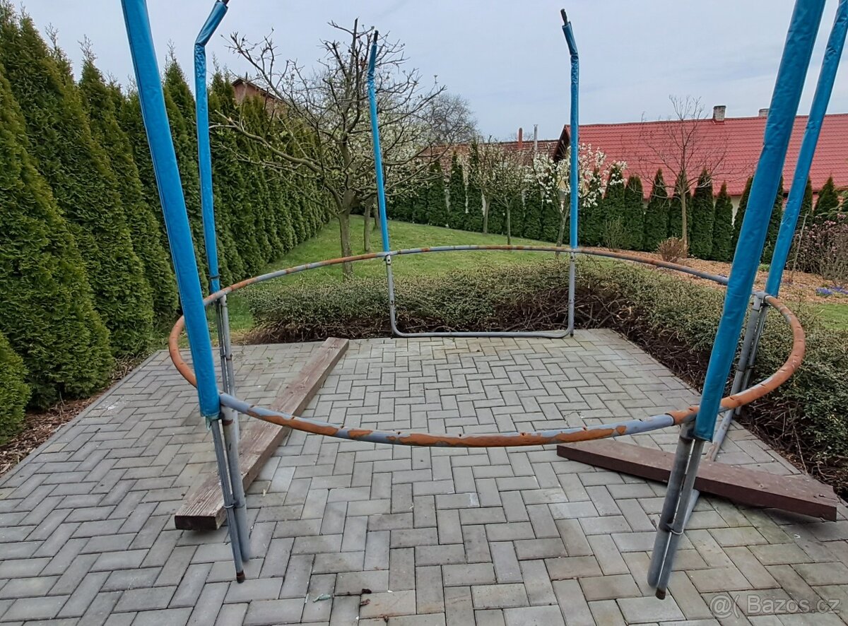 Trampolina