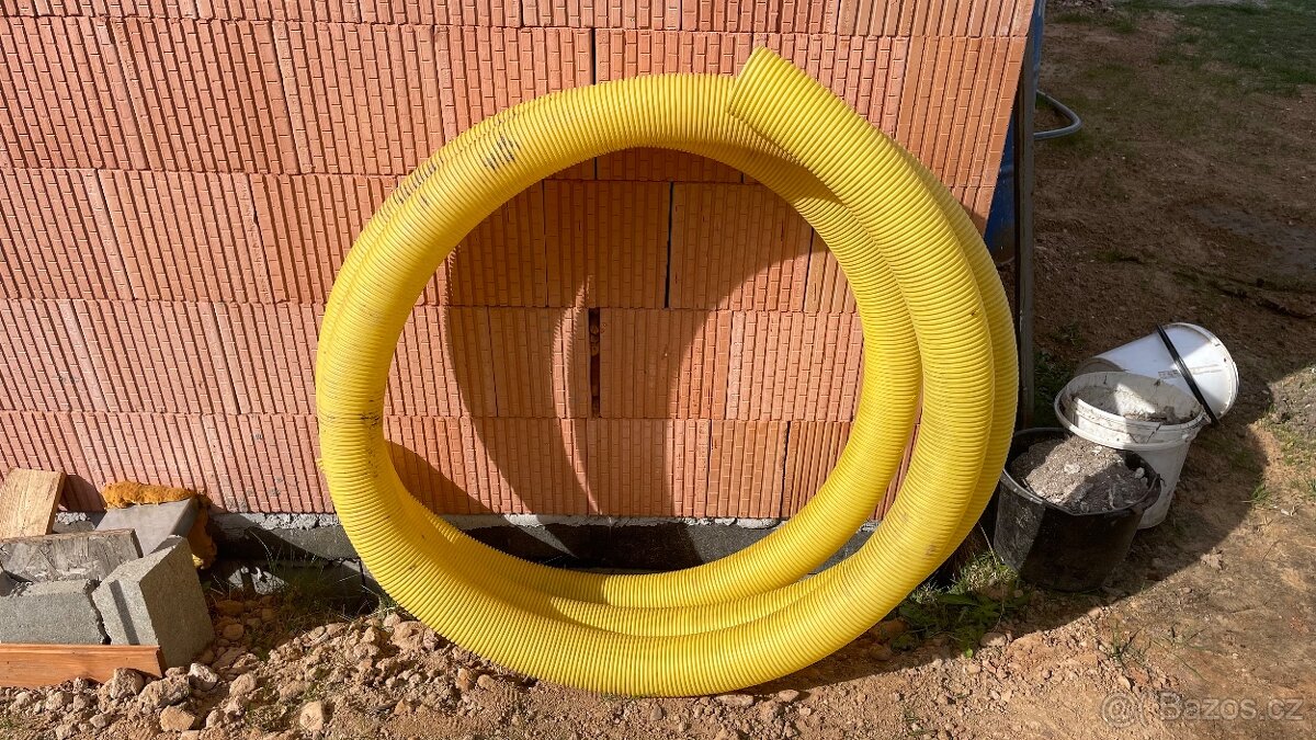 Drenážní trubka flexibilní DN 100 PVC žlutá, bez perforace