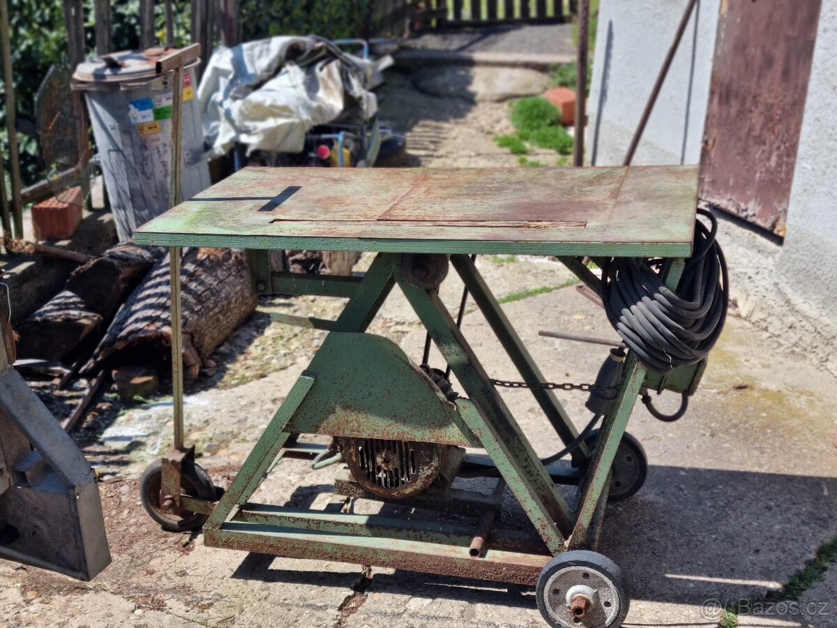 kotoučová pila cirkulárka 380V