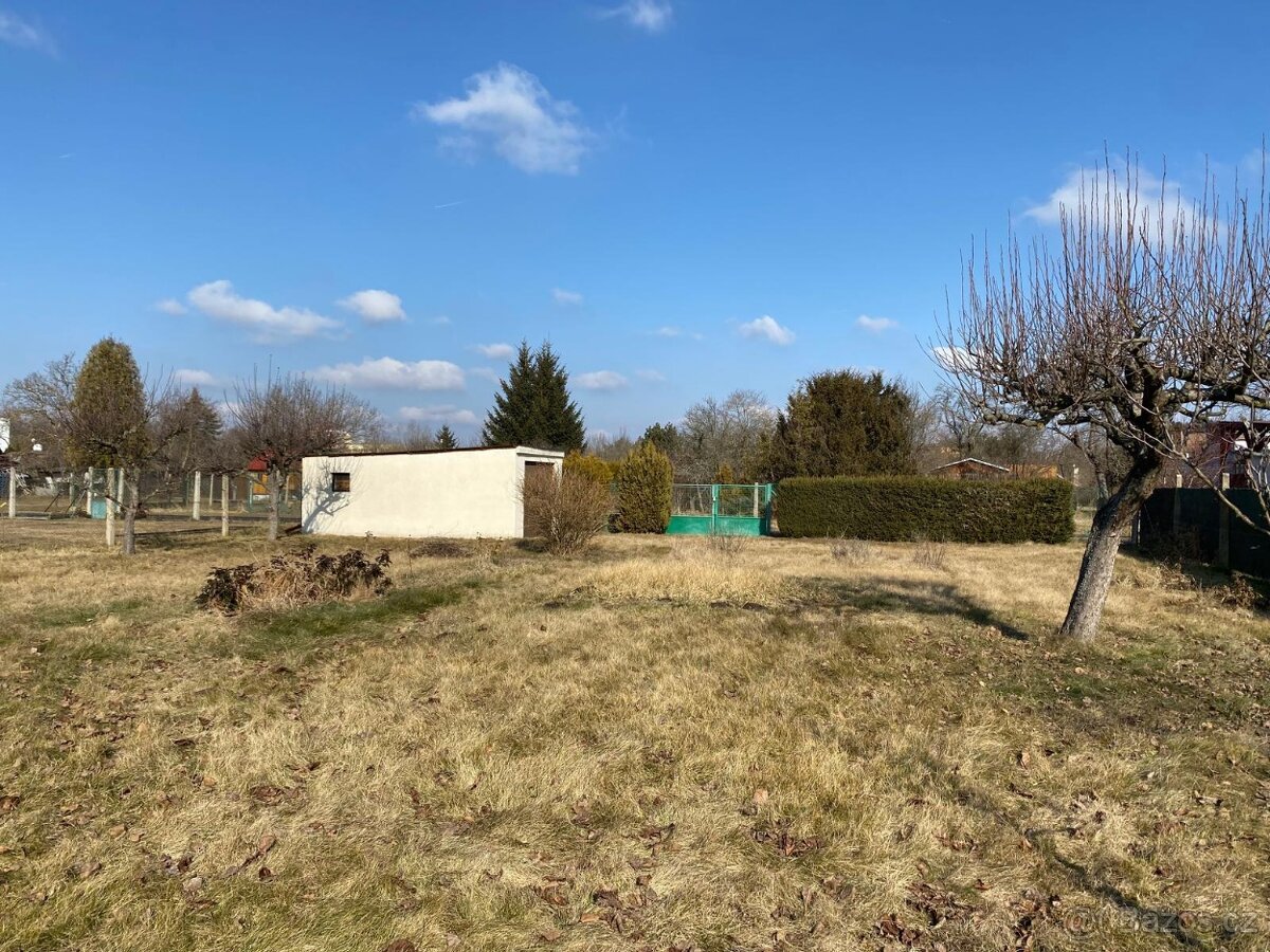 Prodej zahrady 858m2 České Budějovice 3