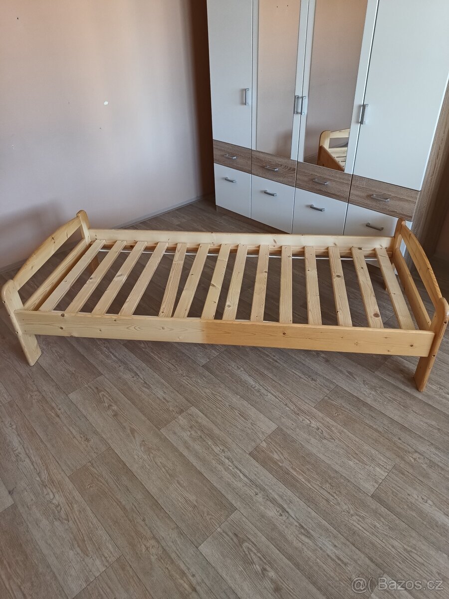 Postele 90x200