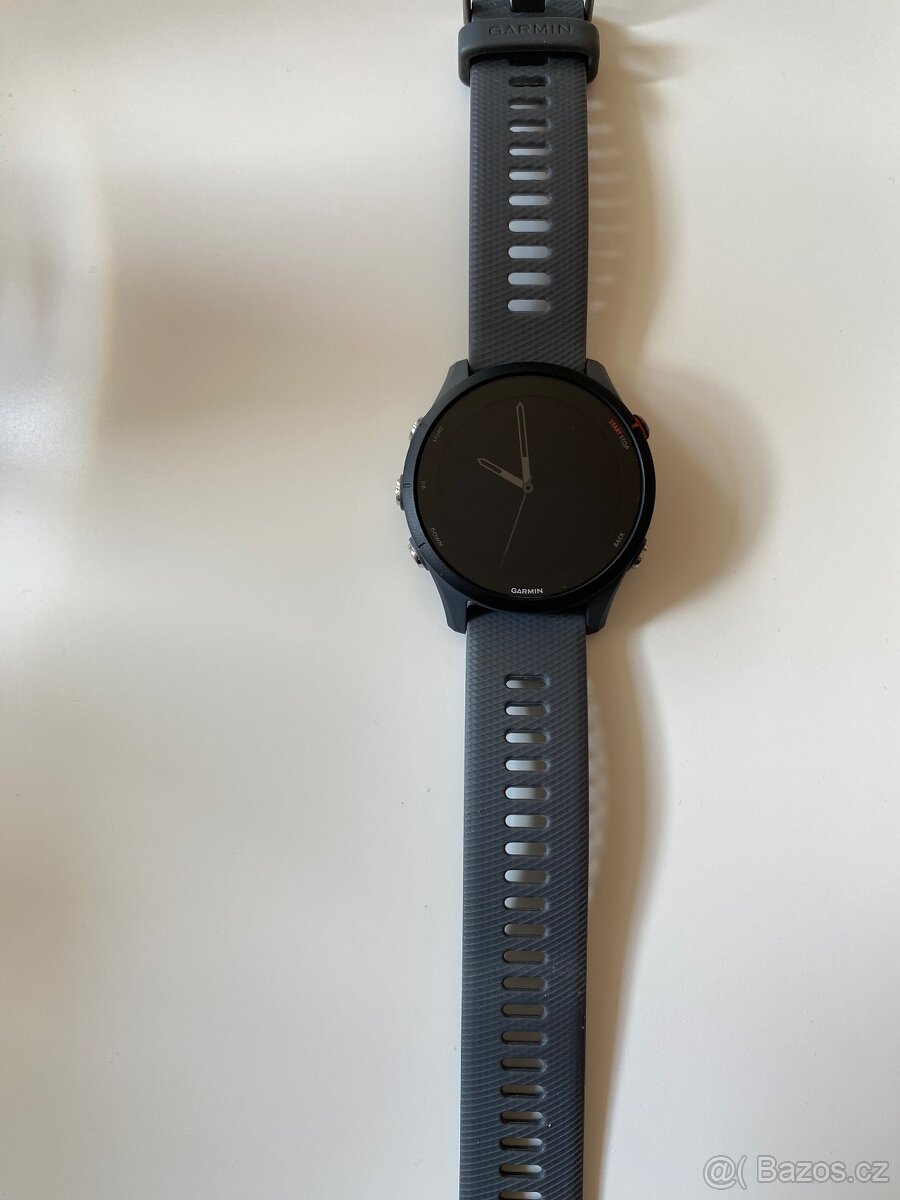 Hodinky Garmin forerunner 255