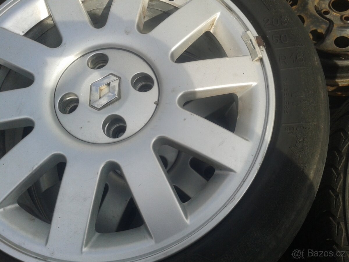 kola Renault 205/50/16