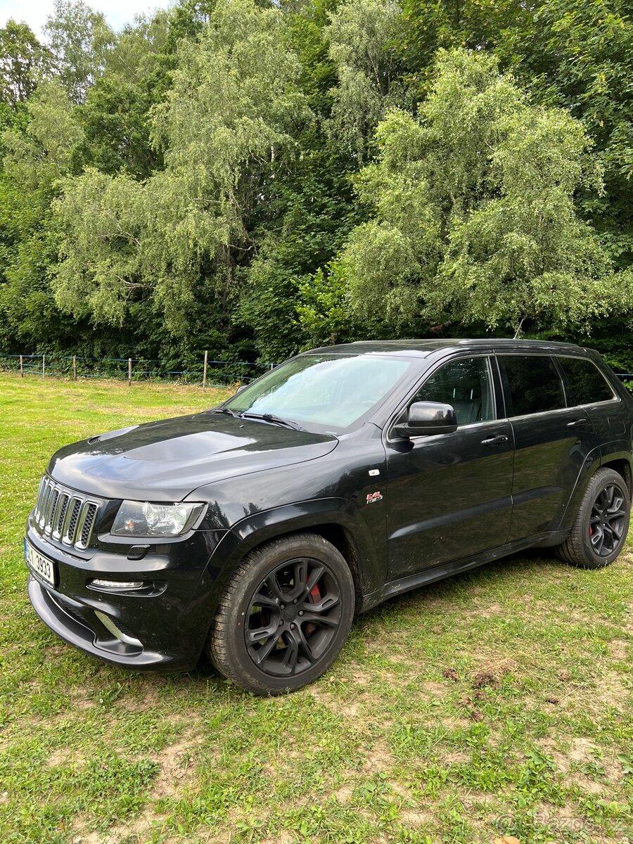 Jeep Grand Cherokee SRT 8 , LPG