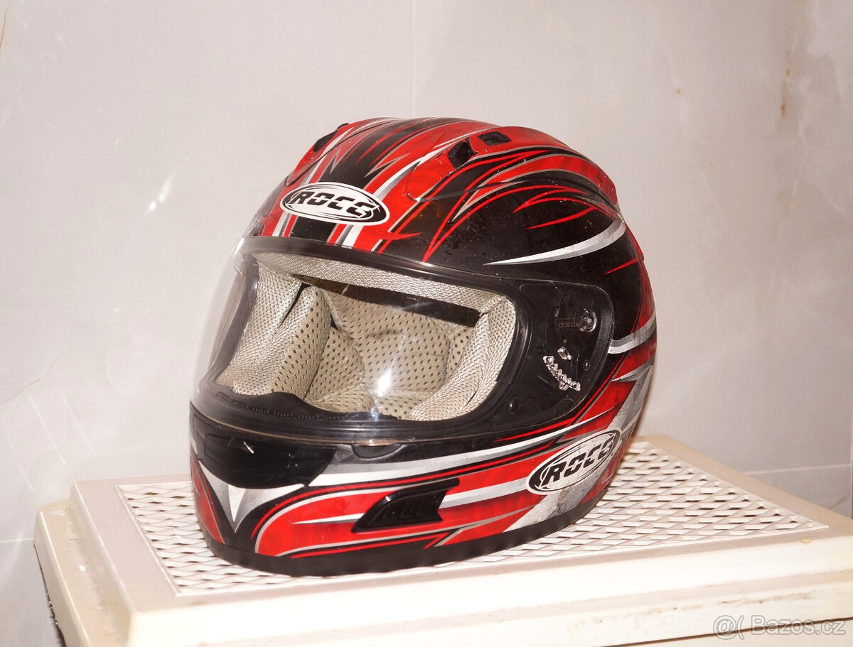 Helma na motorku L motocyklová přilba Rocc vel. L 60cm.