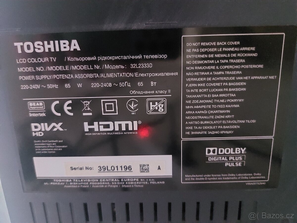 Prodám televizi s přehrávačem a hdmi kabelem