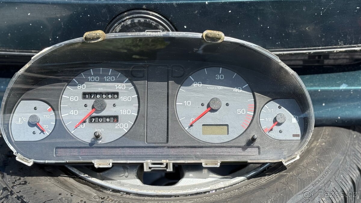 ŠKODA FELICIA NAFTOVÉ BUDÍKY S OTÁČKOMĚREM