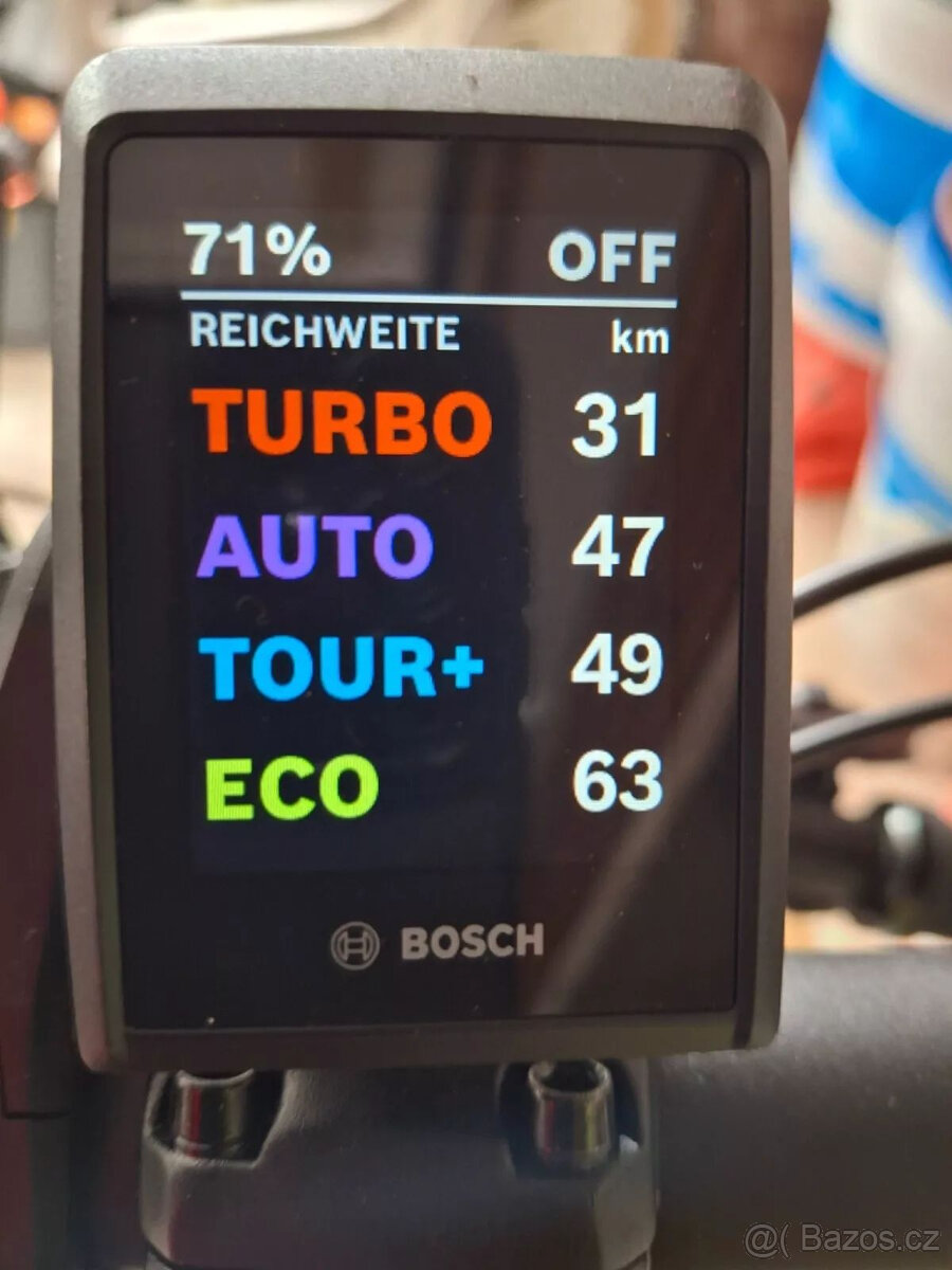 Použité dámské elektrokolo KTM s motorem uprostřed