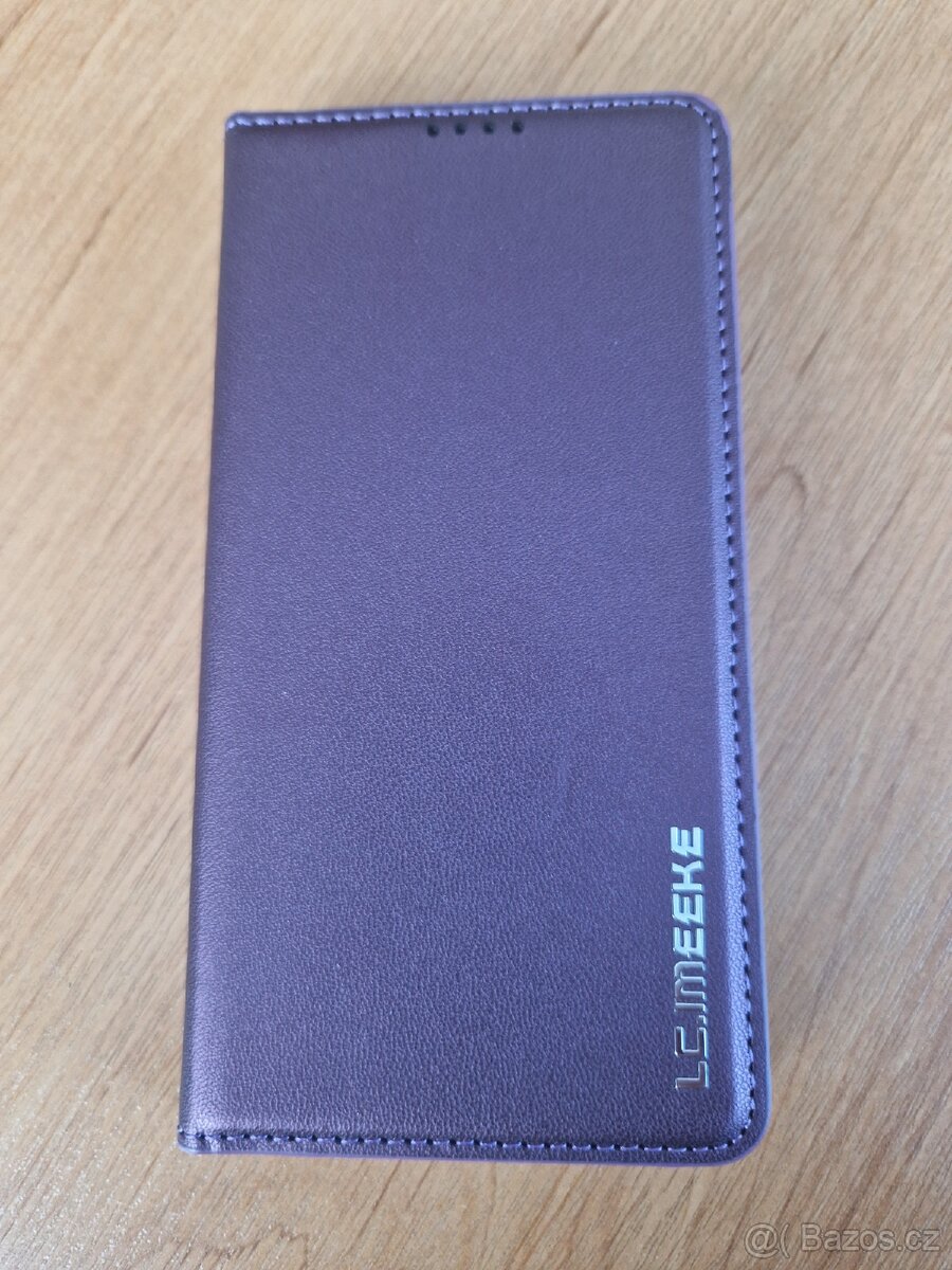Pouzdro na telefon