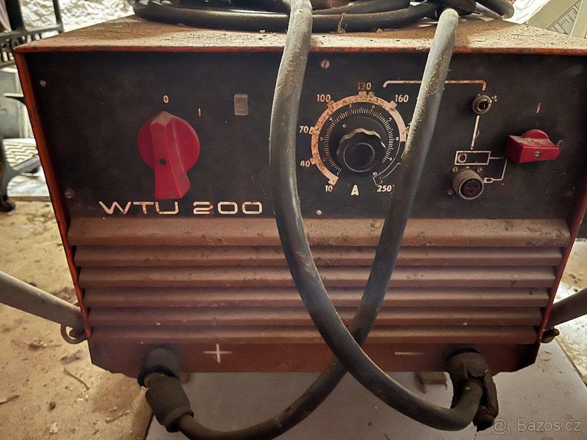 Svářečka WTU 200