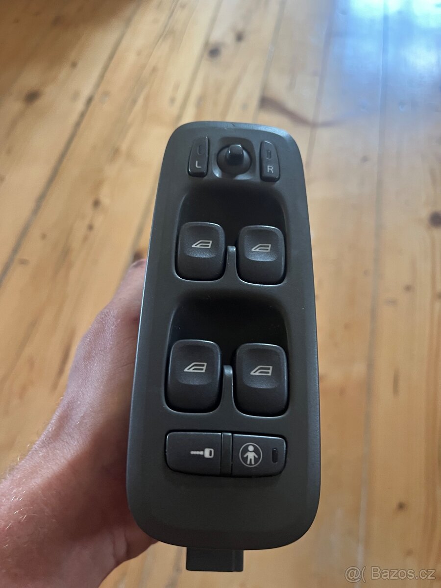 Prodam ovládání oken a zrcátek Volvo v70