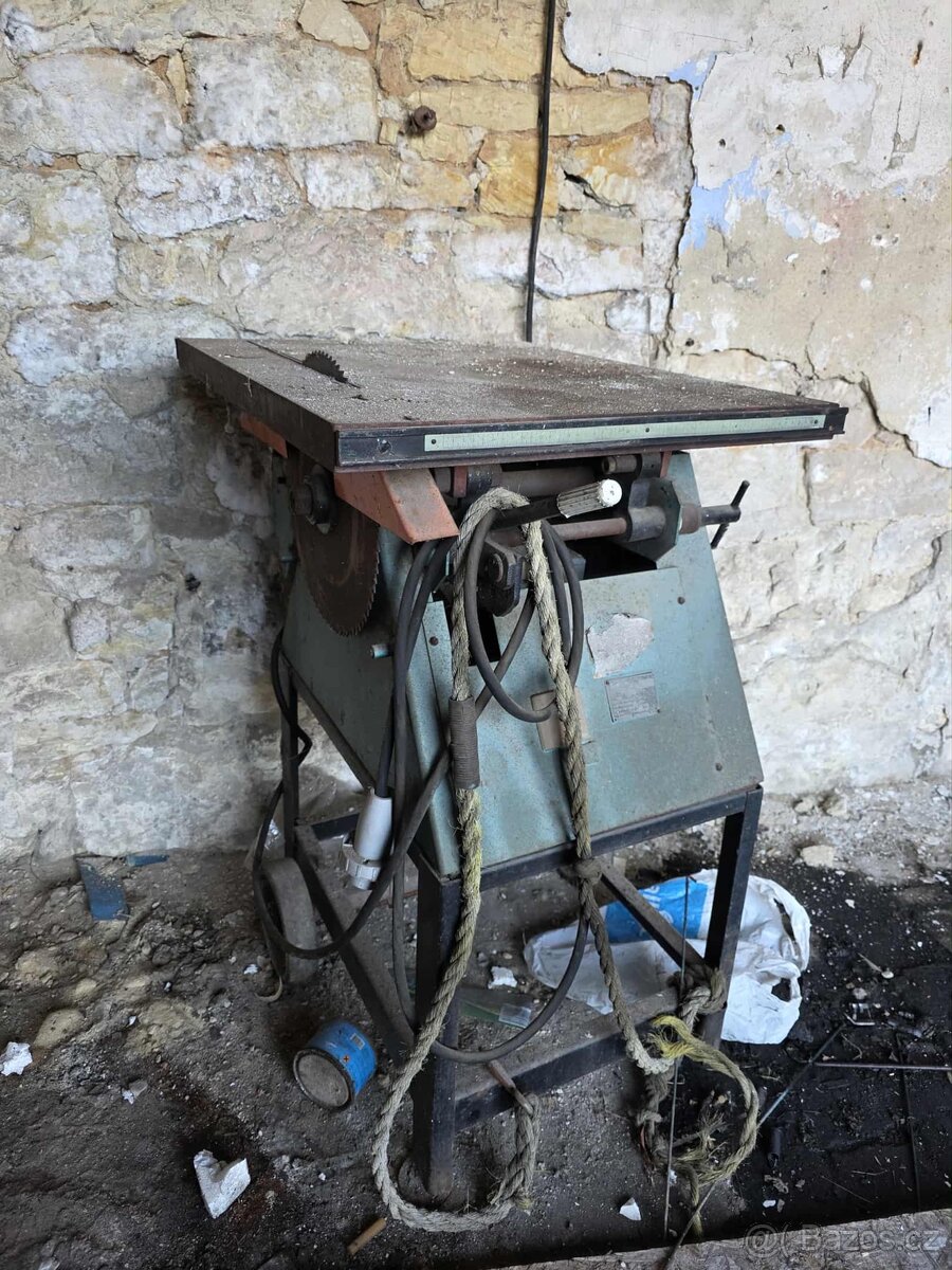 Cirkulárka, hoblovačka