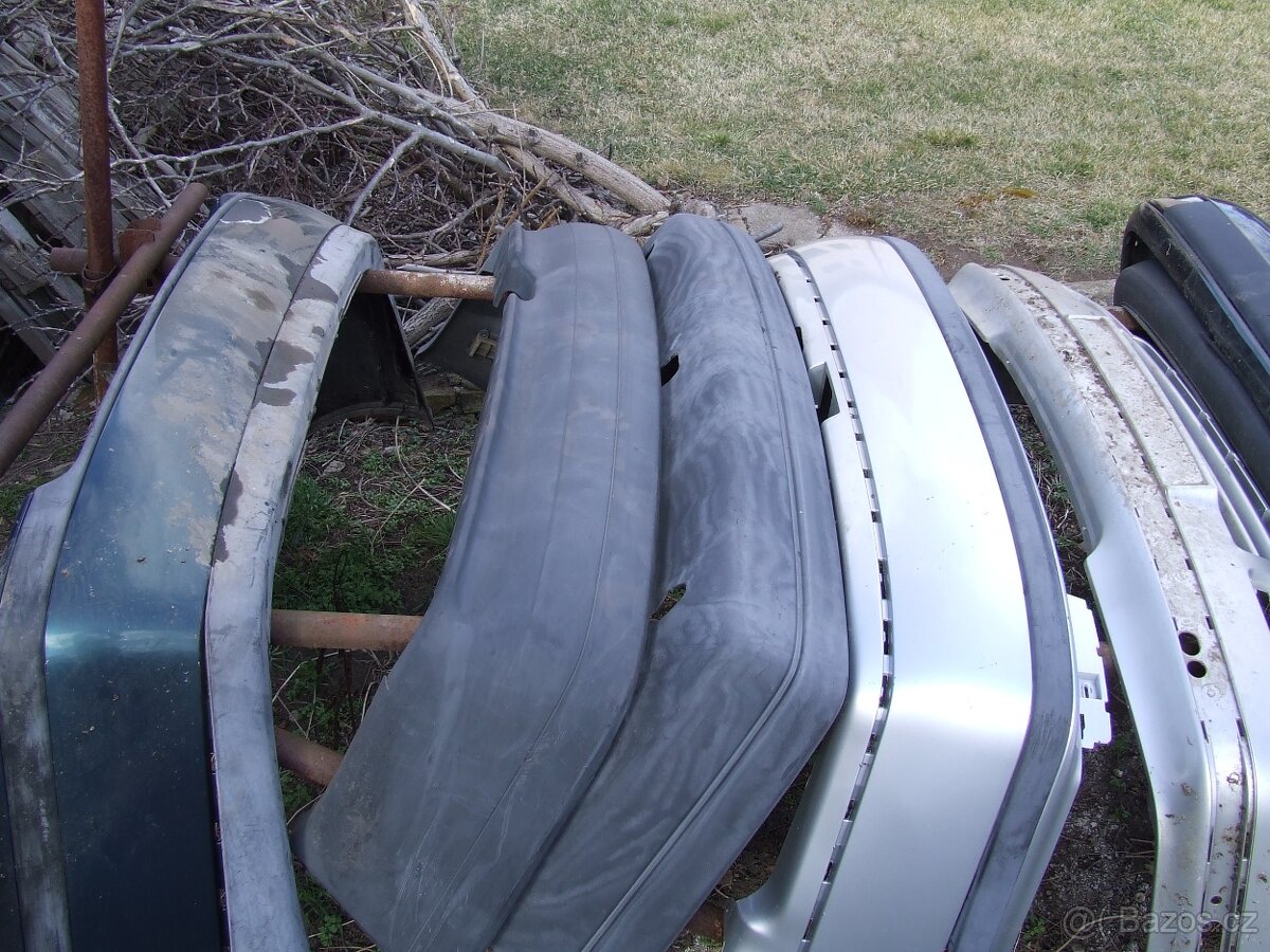 Prodám Mix nárazníků na osobní vozy cca 1980-2000rv