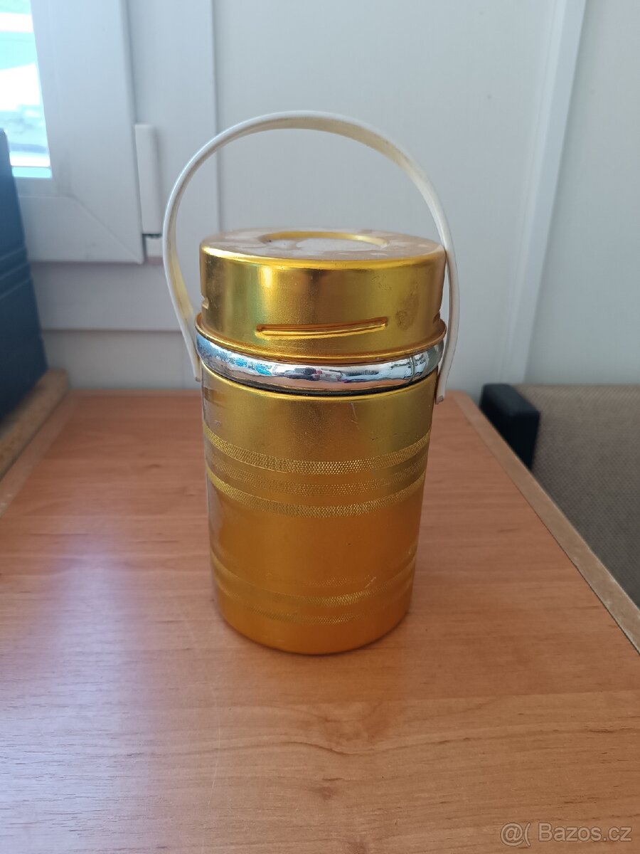 Termoska na zmrzlinu