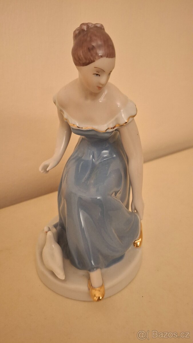 PORCELÁNOVÁ SOŠKA zn.ROYAL DUX - POPELKA