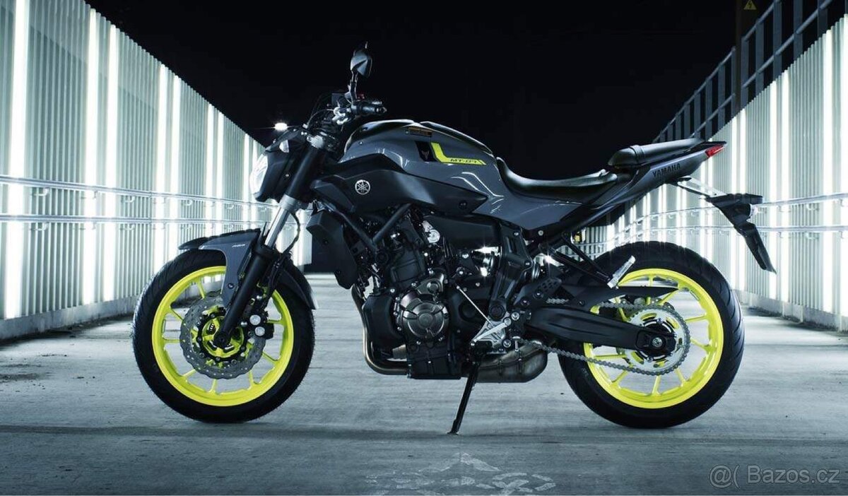 Yamaha mt07 2016