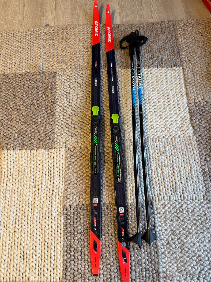 Detske bezky set atomic pro2 skintec 140 cm