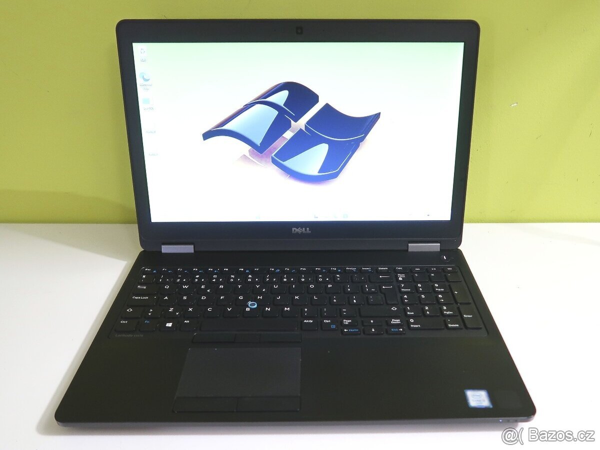 DELL LATITUDE E5570 /i3-6100/16GB/SSD256GB/WIN11/ZÁRUKA