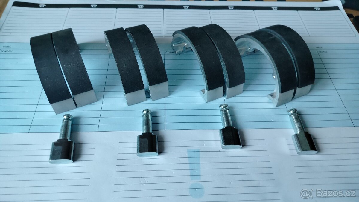 PRODÁM Širší Brzdové čelisti/ pakny jawa 50/90