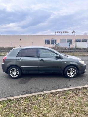 Toyota corolla 1.4 diesel. 2006 rok