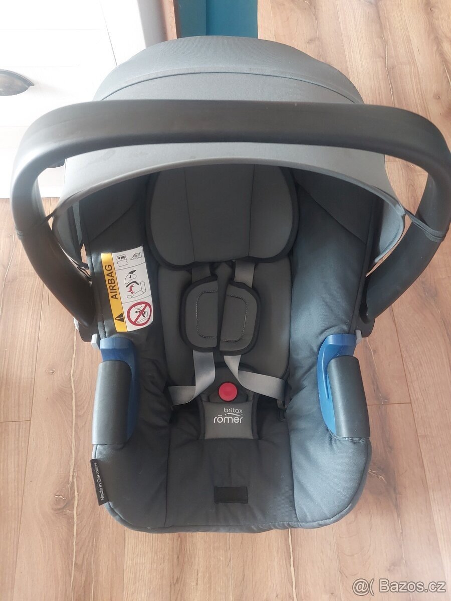 Britax römer baby-safe 2 i-size + základna s isofix