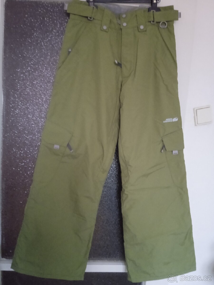 Nové lyžařské kalhoty