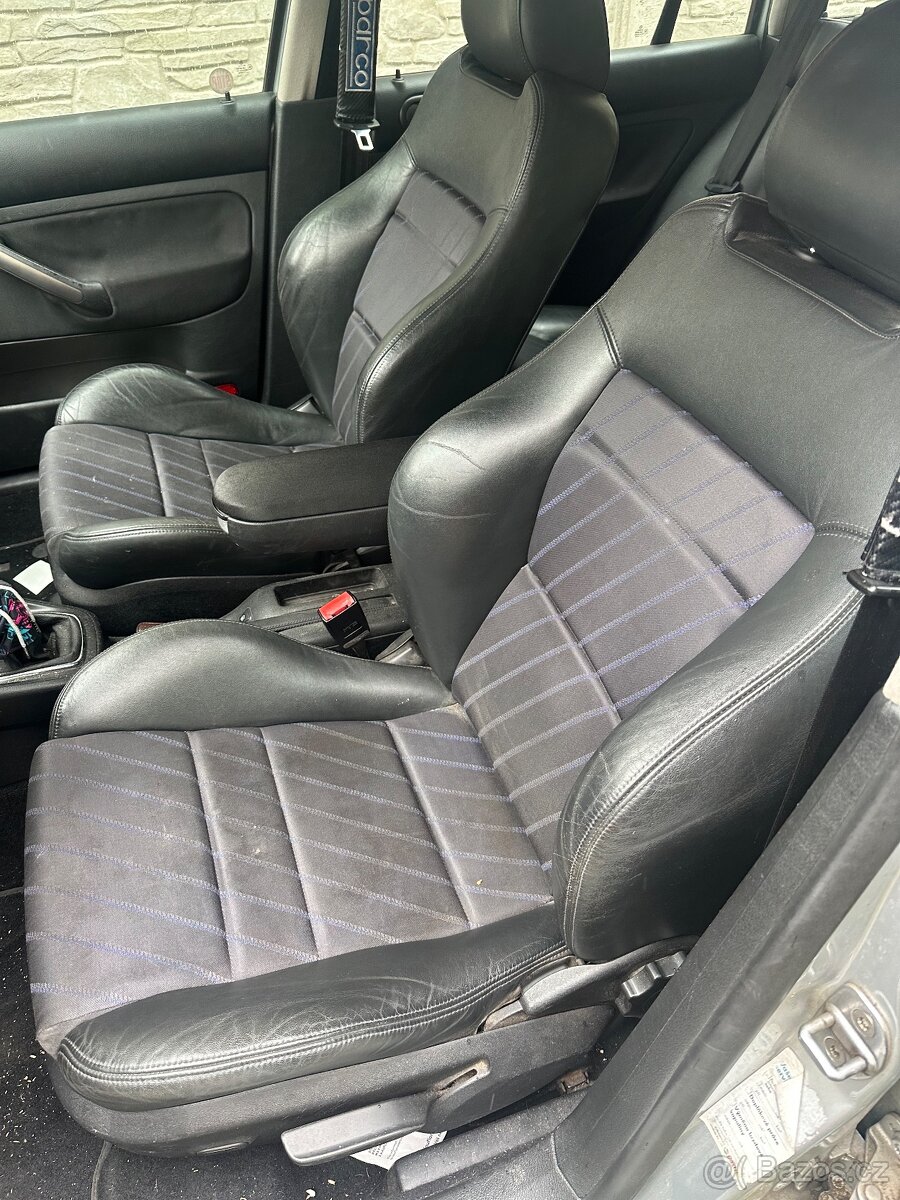 Sedačky Recaro golf 4