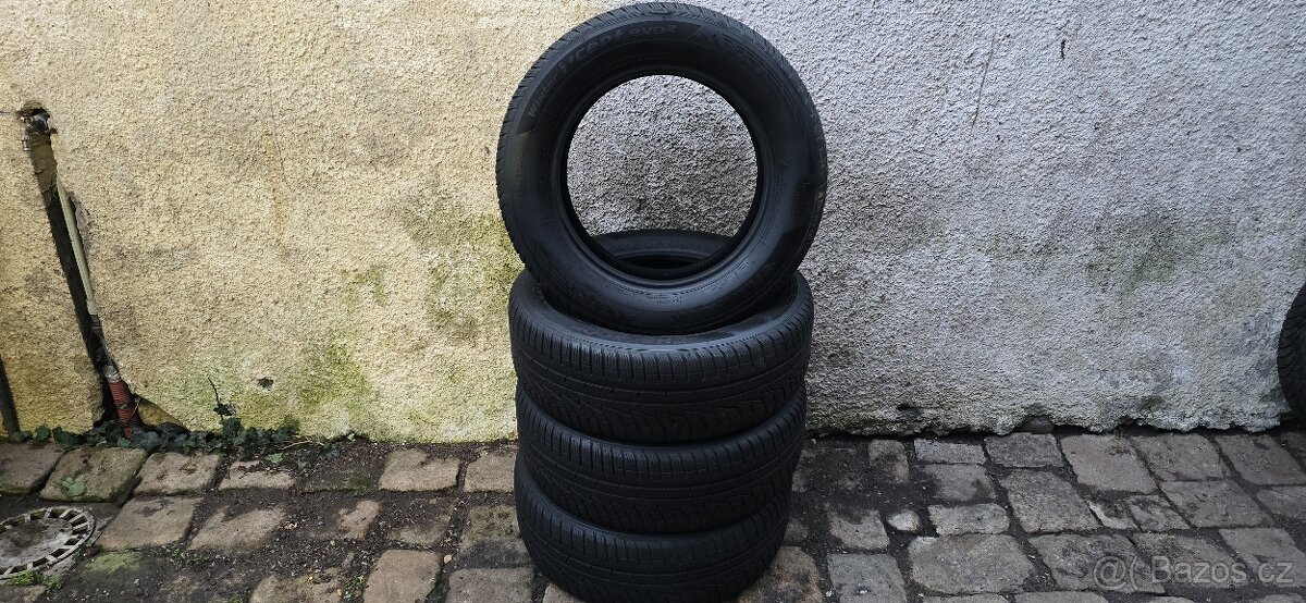 215/60/16 Firestone - zimní - pošlu poštou 956.