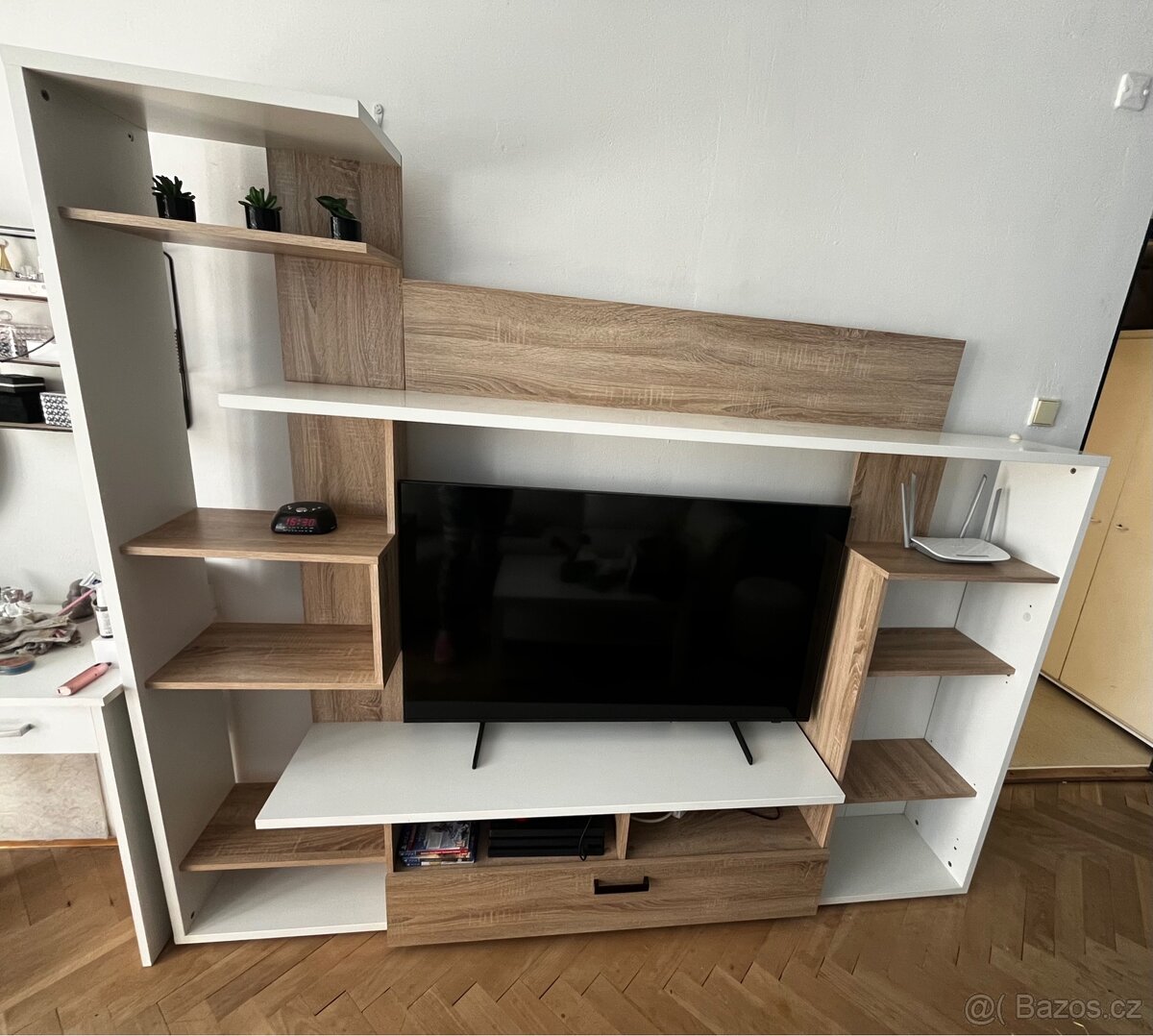 Obývací stěna