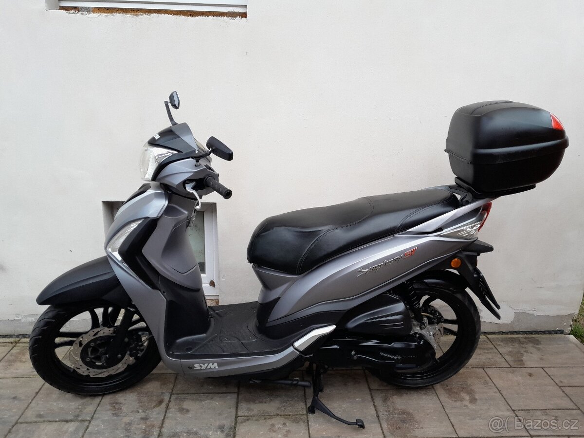SYM Symphony ST 125, 2015, po TK, moc pěkný stav