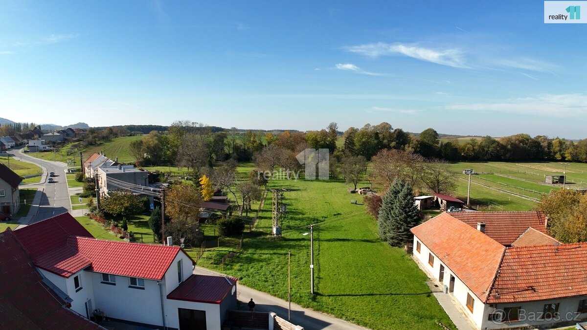 Prodej pozemku pro bydlení, 2 696 m2 - Loukov, ev.č. 26895