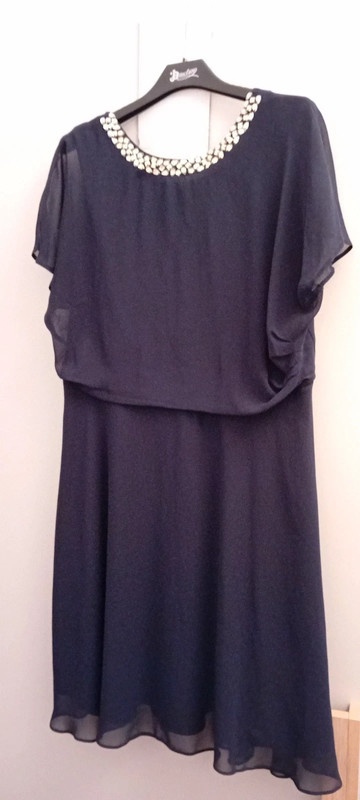 tmavě modré elegantní šaty, s podšívkou, zn. JAKES