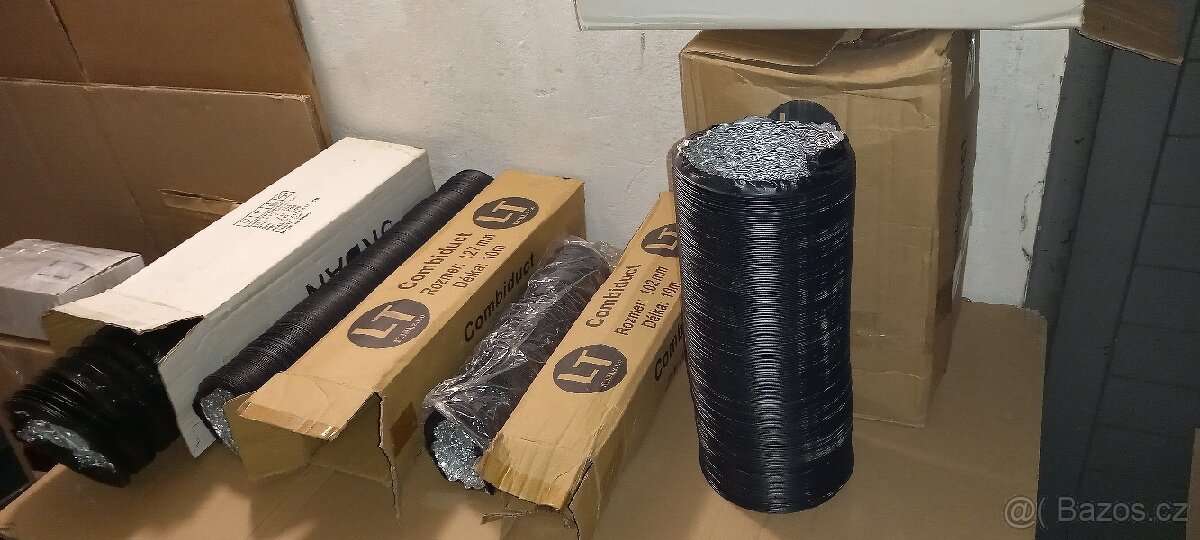 Ventilační potrubí zpevněné ohebné Combiflex