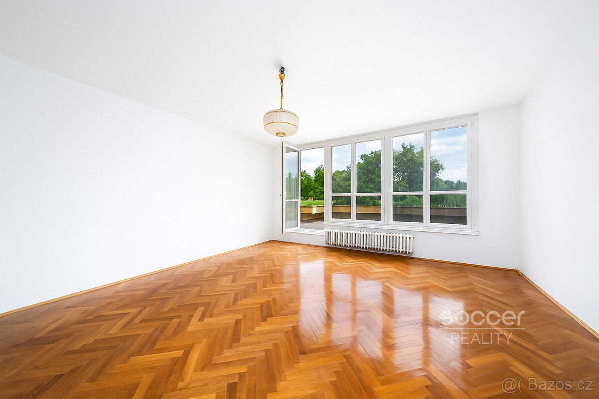 Prodej bytu 4+1/T/G, 118m2, Praha 5 - Smíchov, Pod Skalkou.