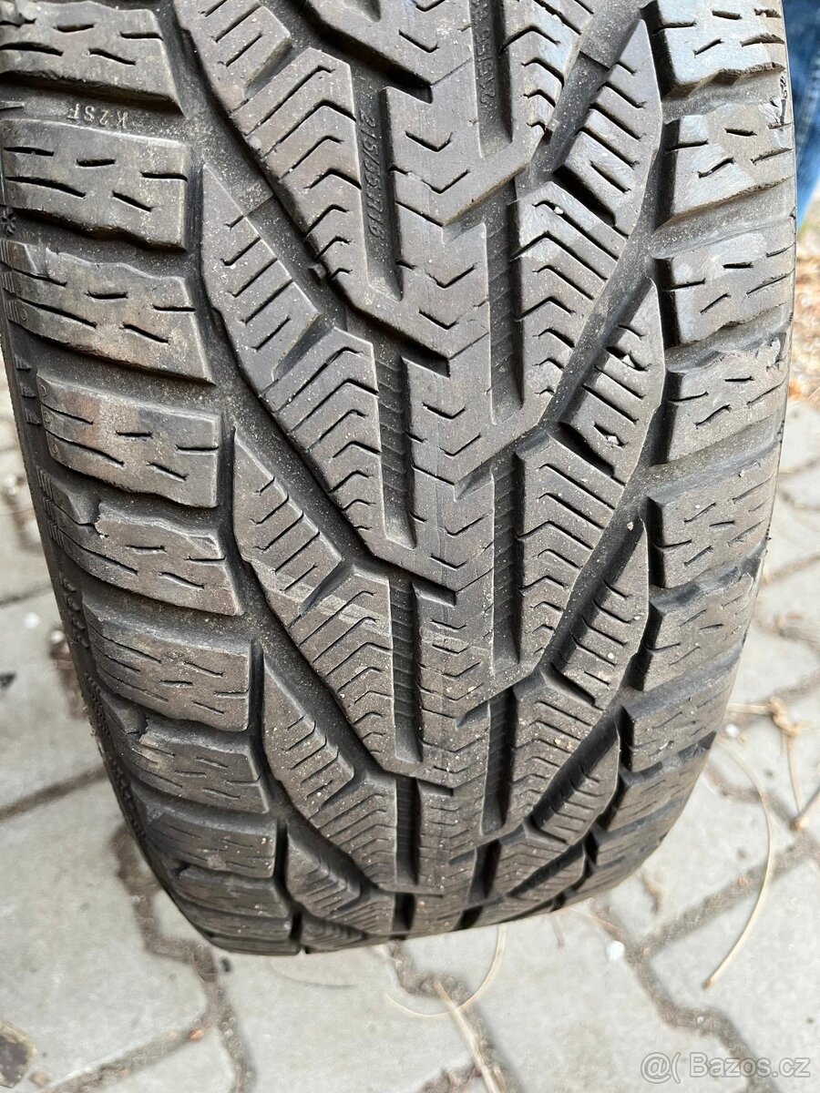 Zimní gumy na plechových discích Ford Mondeo