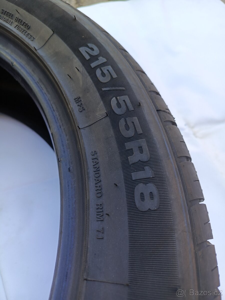 Nové pneu 215/55 R18