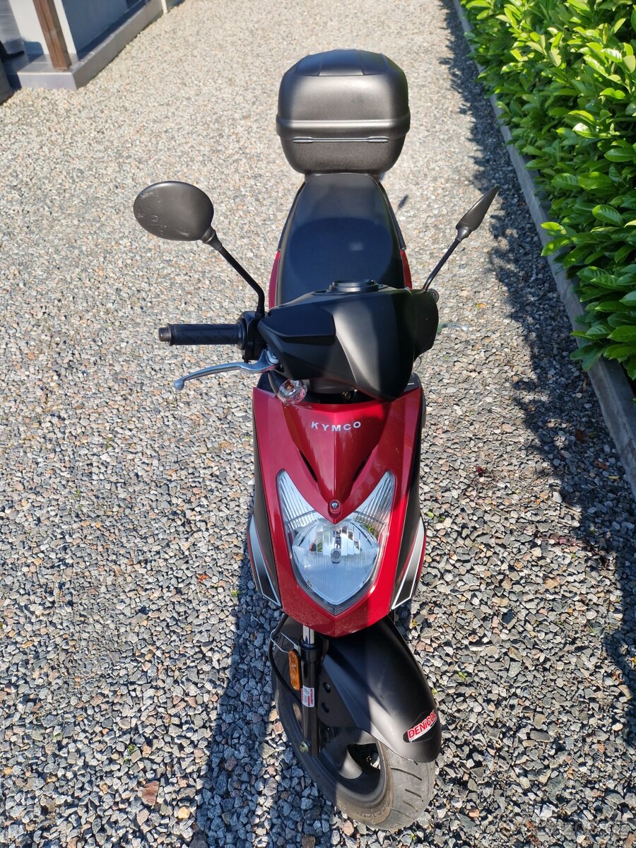 Prodám pěkný skútr KYMCO Agility 50