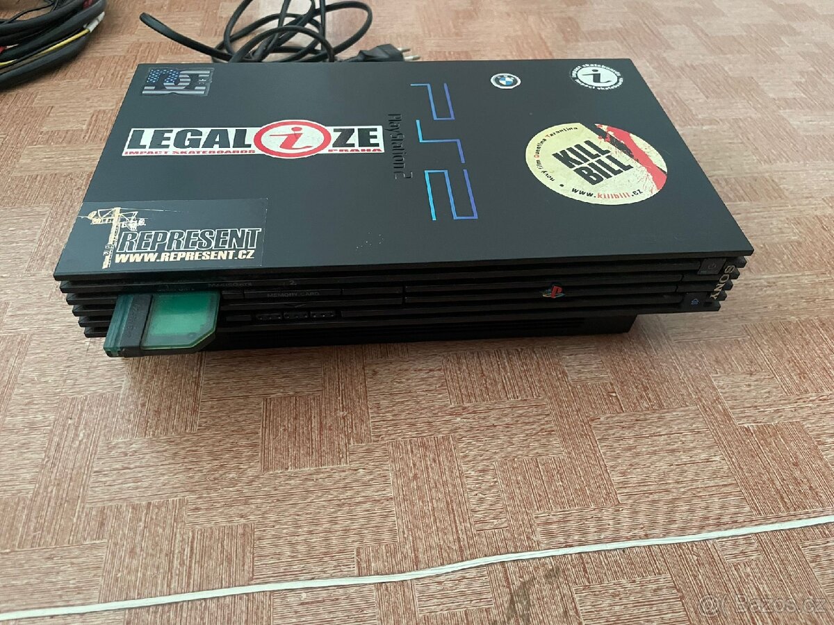 PlayStation 2, 2 ovladače