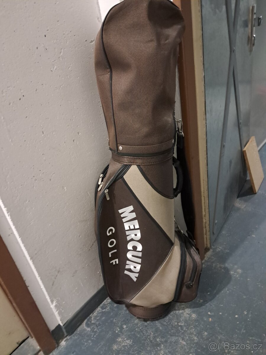 Golfový bag