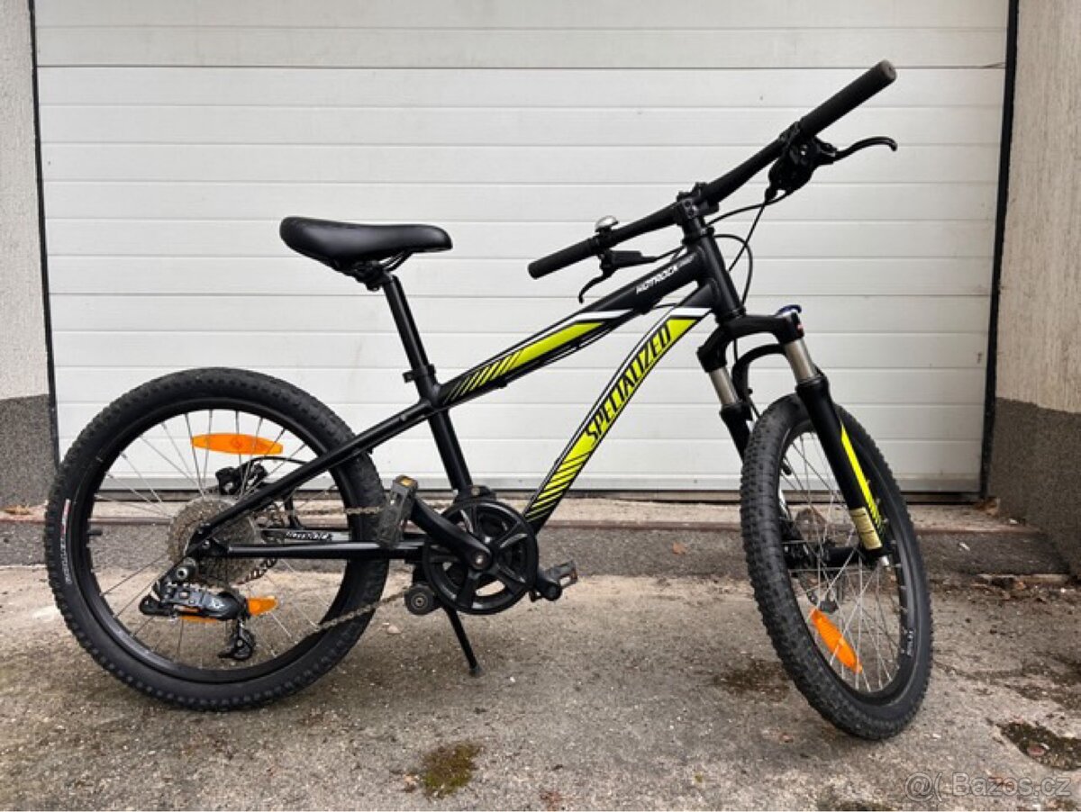 Dětské horské kolo Specialized Hotrock 20”