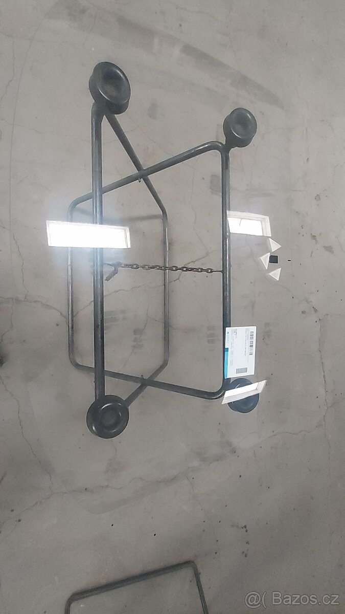 Čelní sklo Peugeot 205