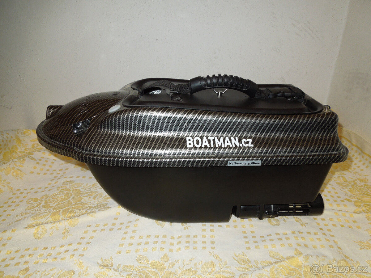 Zavážecí lodička ACTOR PLUS s Echolotem- Carbon