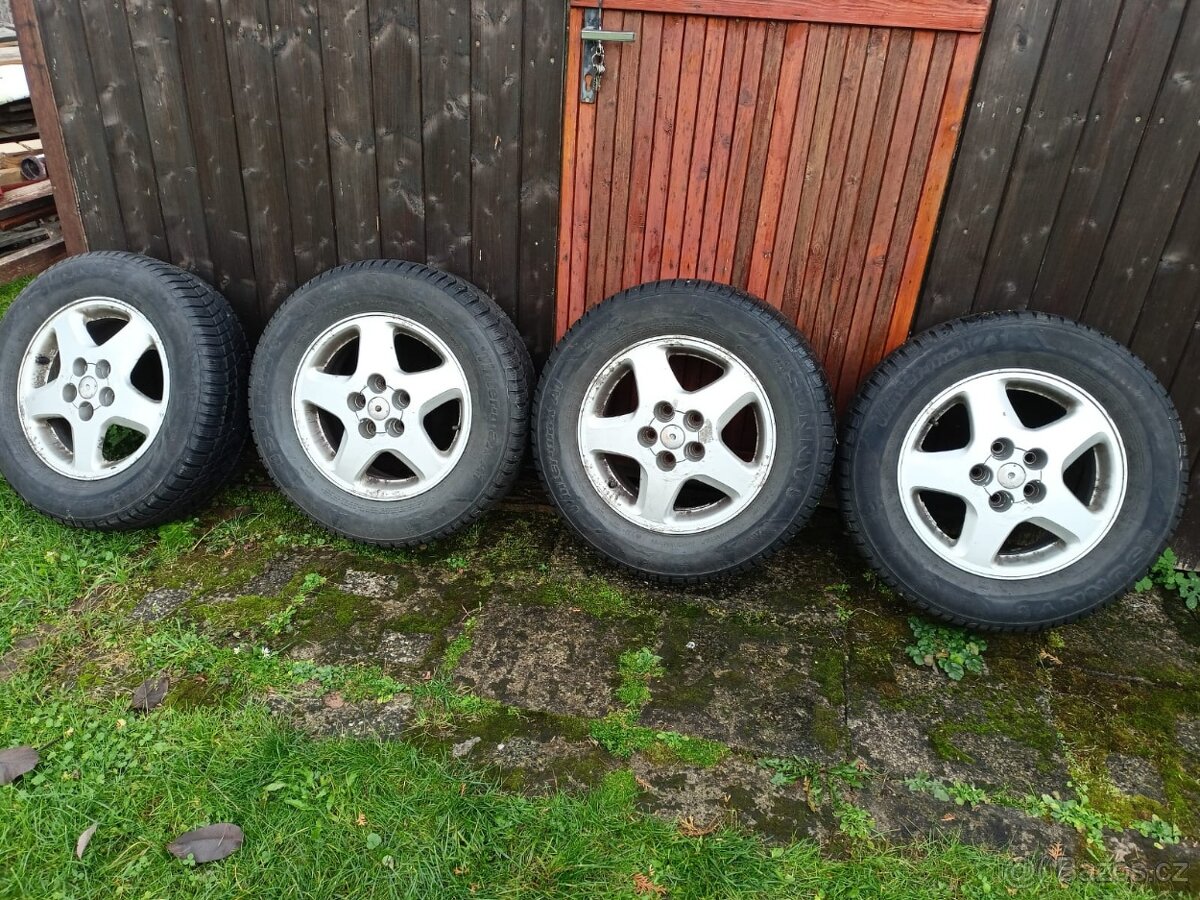 Alu kola se zimními pneumatikami